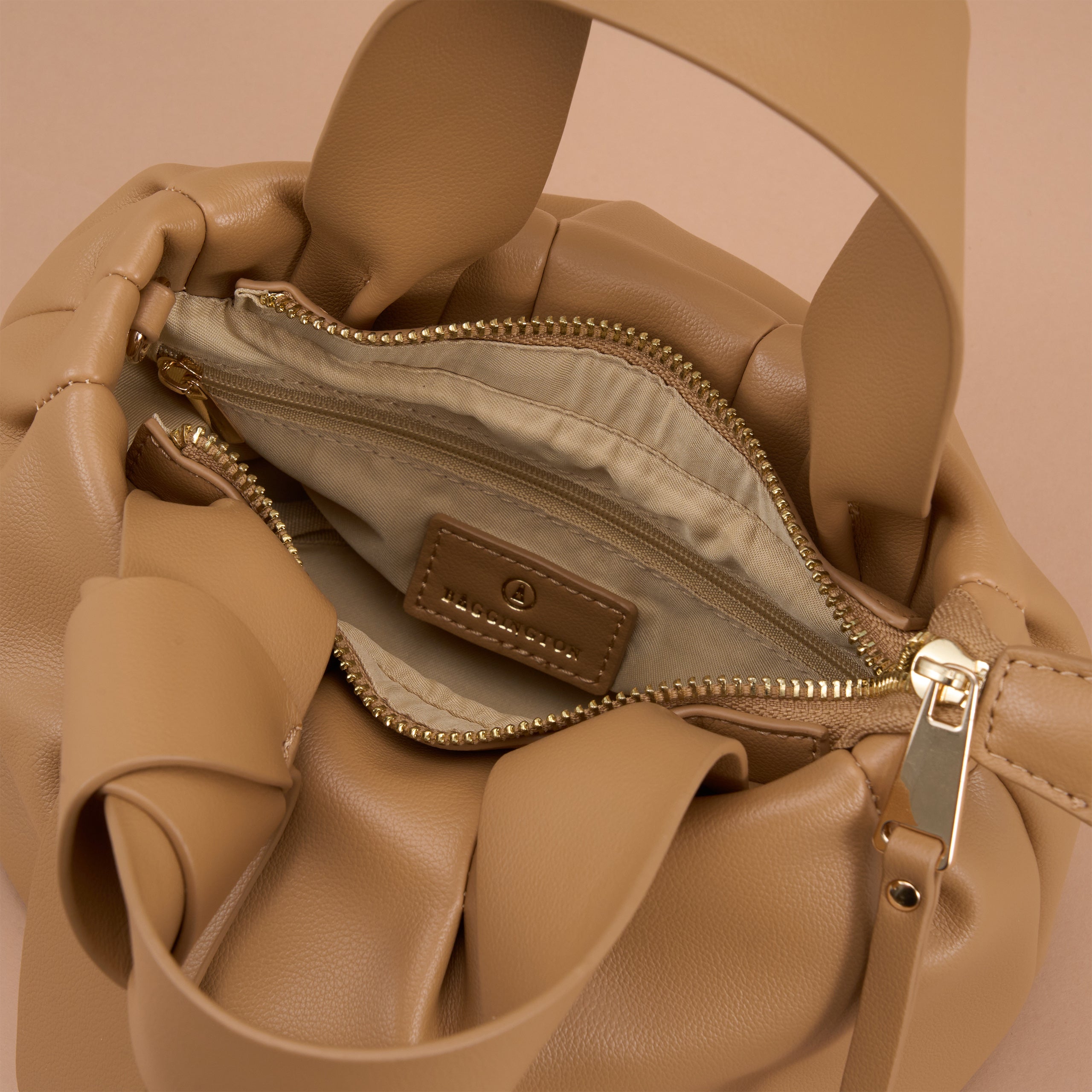 |Bomi扭結抓皺手提包