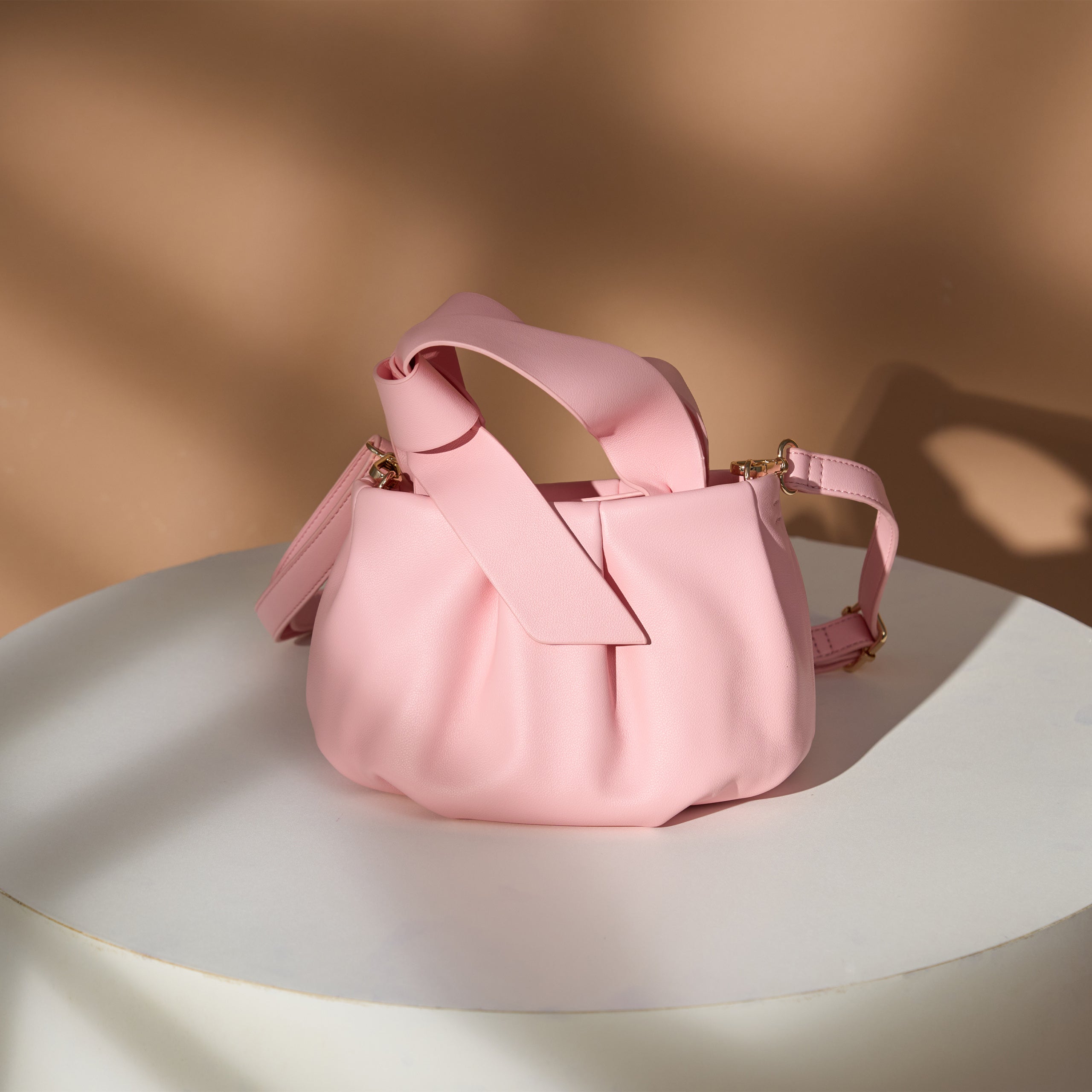 |Bomi扭結抓皺手提包